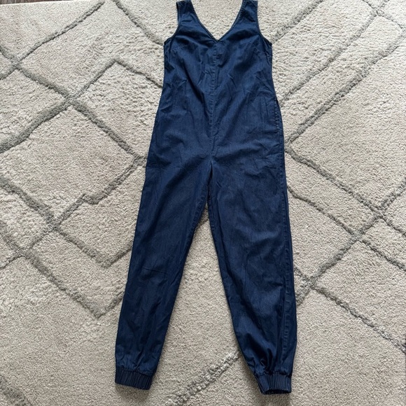Able CHARVEE RELAXED JUMPSUIT 100% Lyocell blue chambray XS - Picture 11 of 12